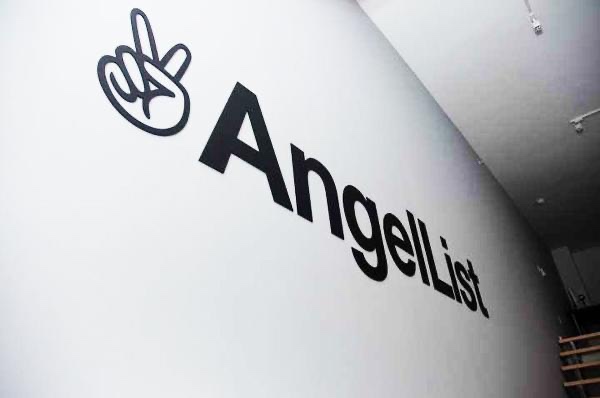 AngelList se abre camino en el mundo del capital privado con la adquisición de la startup fintech Nova, respaldada por Y Combinator