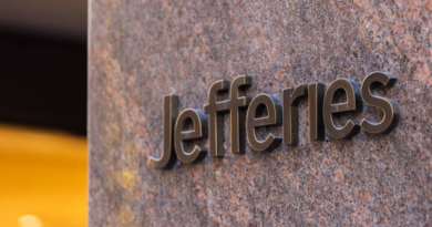 Jefferies Contrata a Simon Francis, Exnegociador de Citigroup, para Liderar la Financiación de Deuda Europea